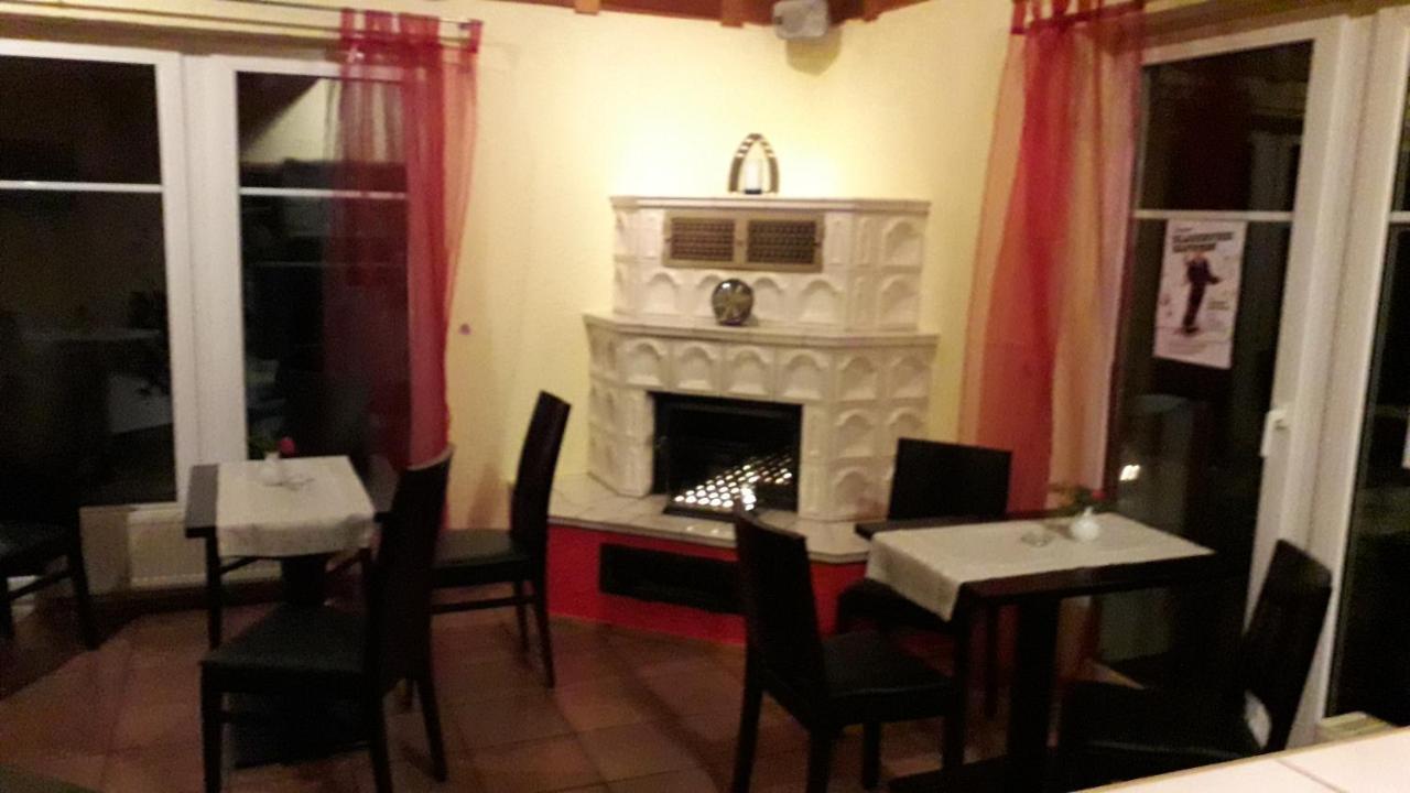 Hotel Rosengarten Leipzig-Naunhof Eksteriør billede