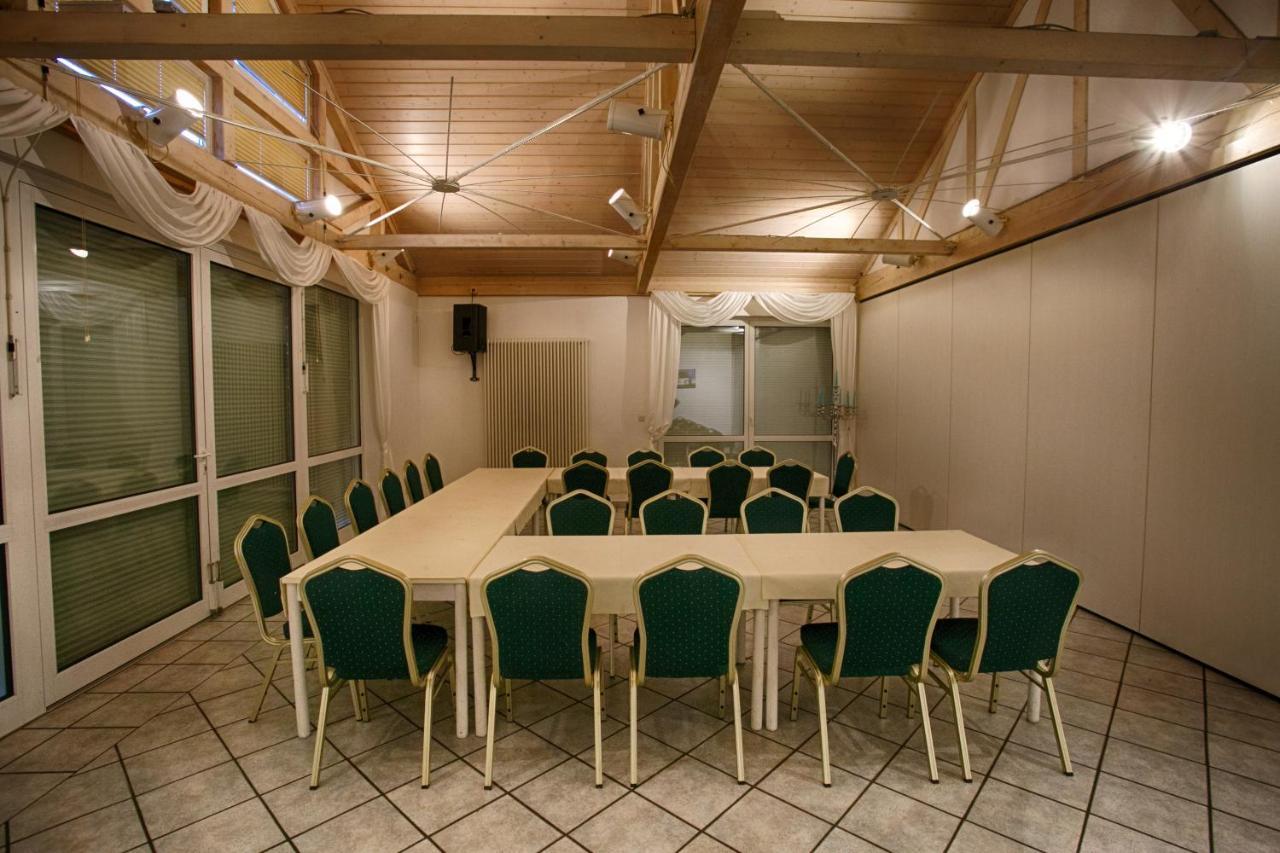 Hotel Rosengarten Leipzig-Naunhof Eksteriør billede